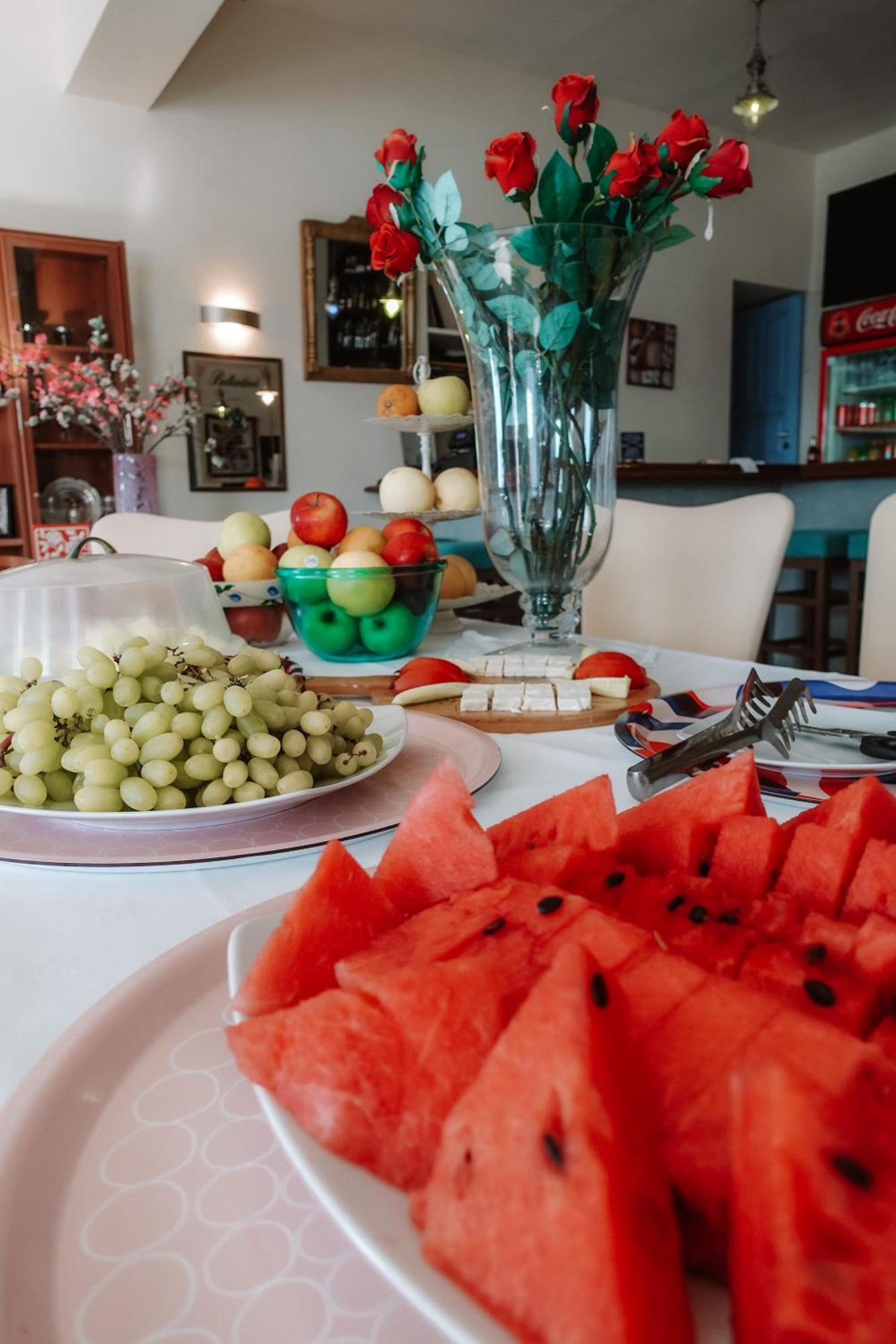 Hotel Petradi Íosz Kültér fotó