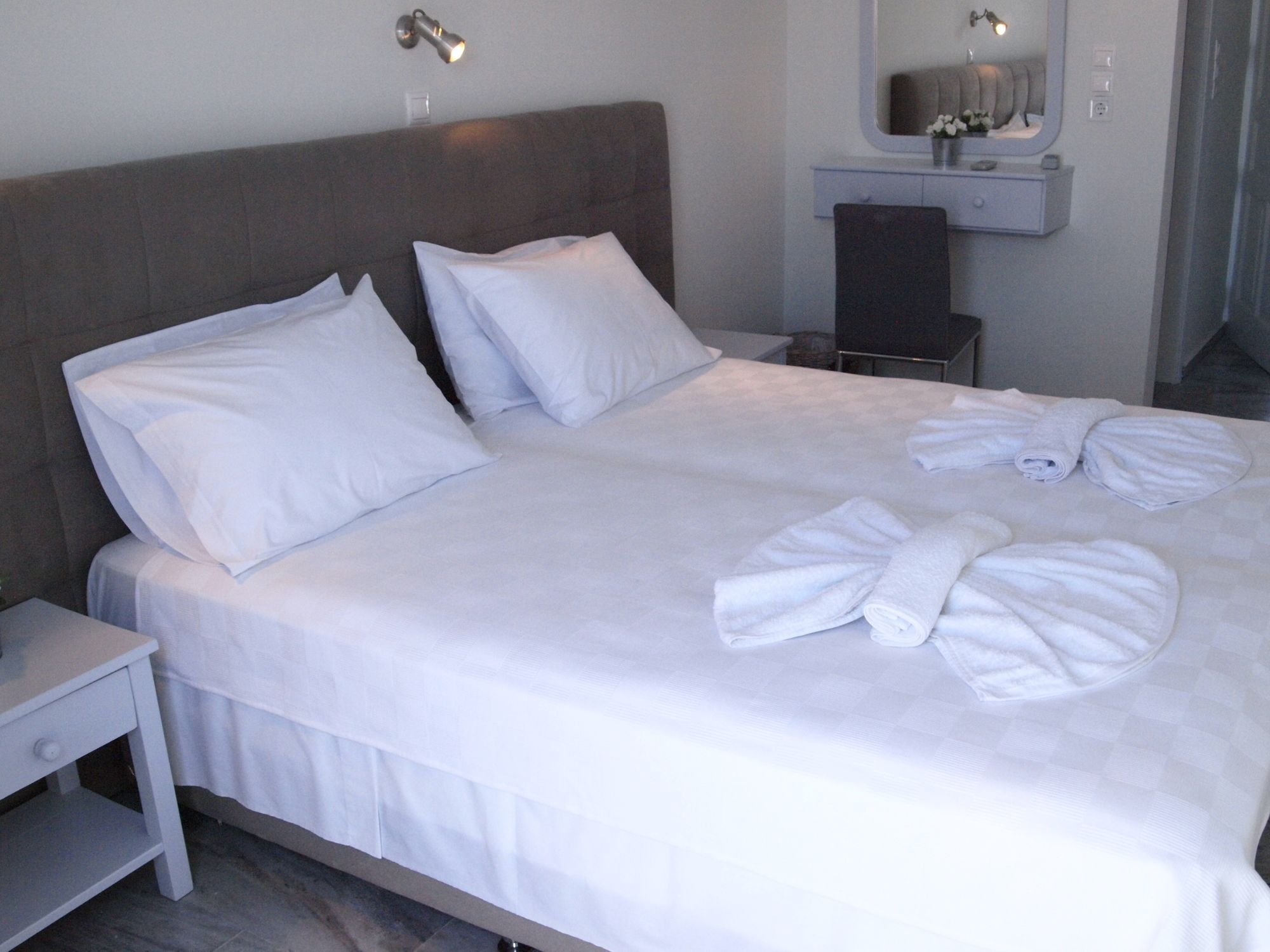 Hotel Petradi Íosz Kültér fotó